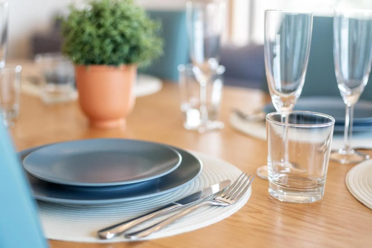 Alegria Amazing Apartment With Swimming Pool 오양 0*,  포르투갈